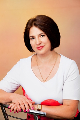 05897772-larisa-06.jpg